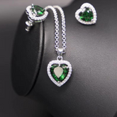 Lovely Heart Emerald And Moissanite Jewelry Set