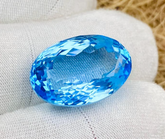 Beautiful Natural Swiss Blue Topaz Gemstone, 19.60 Carts Oval , For jewellery Making (18.5x12.5x9.5mm)