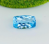 Beautiful Natural Swiss Blue Topaz Gemstone, 5.90 Carts Beautiful Cushion , For jewellery Making (13.7x8.3x5.6mm)