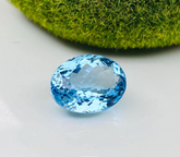Natural Swiss Blue Topaz Gemstone, 12.60 Carts Beautiful Oval , For jewellery Making (12.60x11.8x8.5mm)